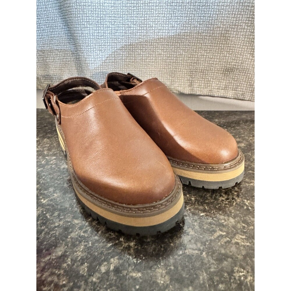 L.L. Bean Women’s 7.5 Camden Hills Clogs Oakwood  NWOB
